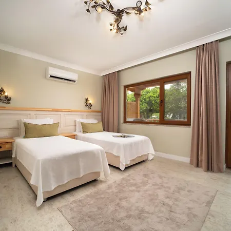 Orange Garden Hotel