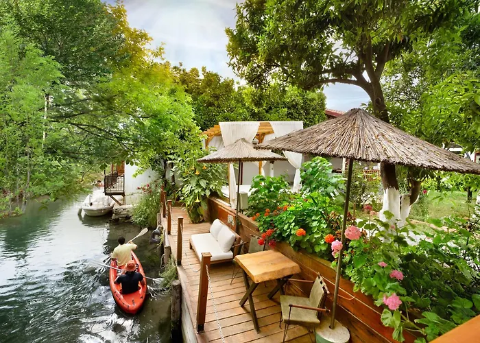 Hotel Orange Garden 3*