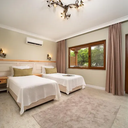Orange Garden Hotel