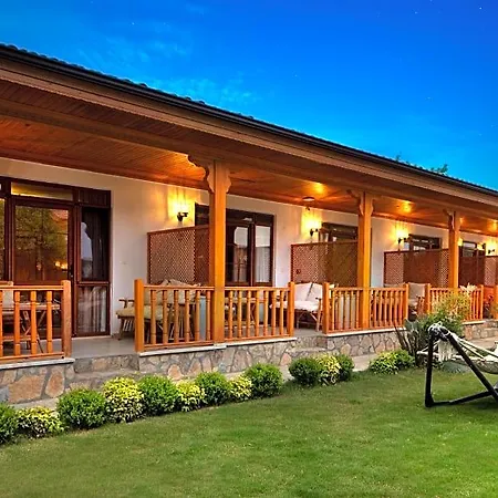 Orange Garden Hotel