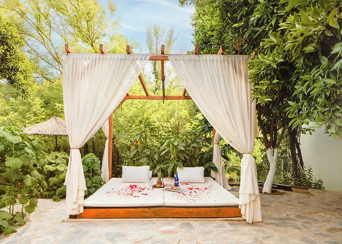 Orange Garden Otel *